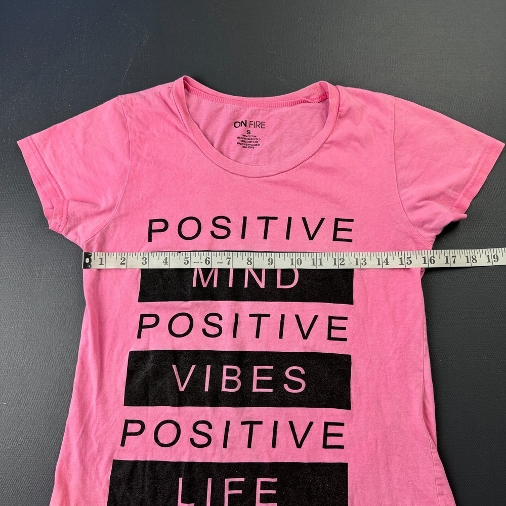 On Fire Women's Small Pink Positive Vibes Graphic Tee Short Sleeve Casual Shirt - Picture 8 of 10